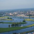 Luchtfoto van de maasplassen bij Roermond